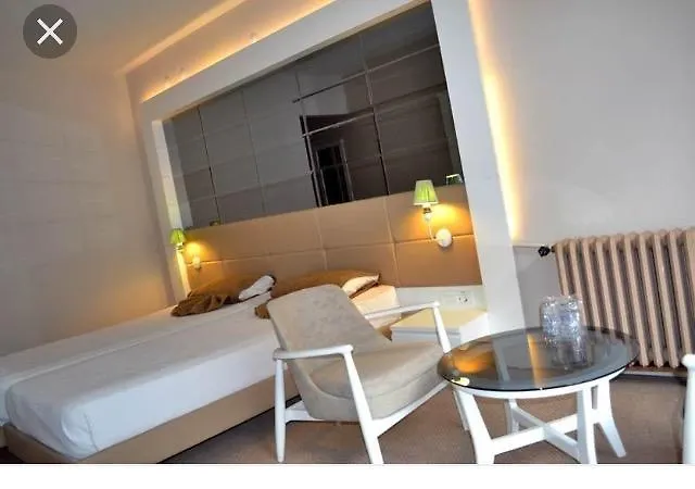 ホテル Pirlanta フェティエ