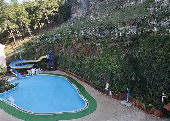 Pirlanta ホテル 3*