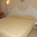 Hotel Pirlanta 3*