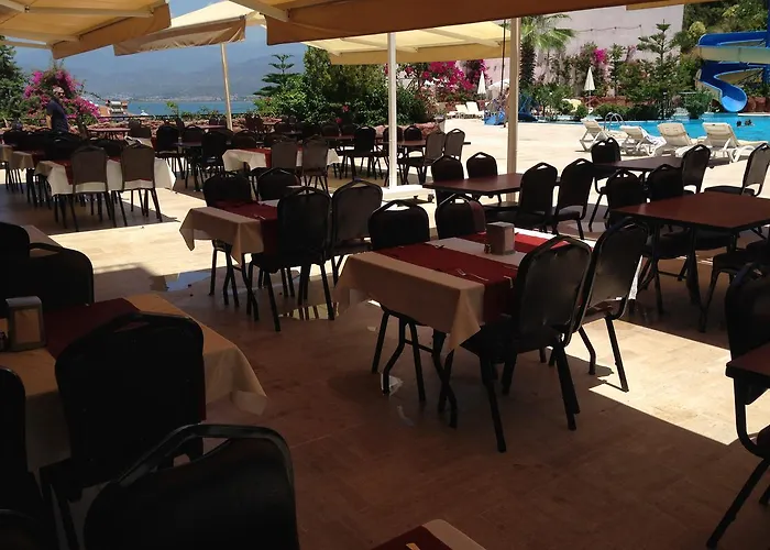 فندق Pirlanta 3*