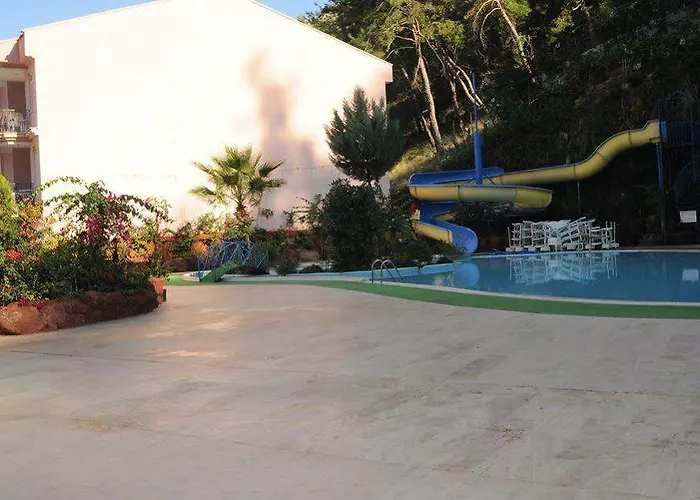 فندق Pirlanta 3*